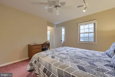 Bedroom - 34 Eagle Ln, Reading, PA 19607 photo 4 of 6