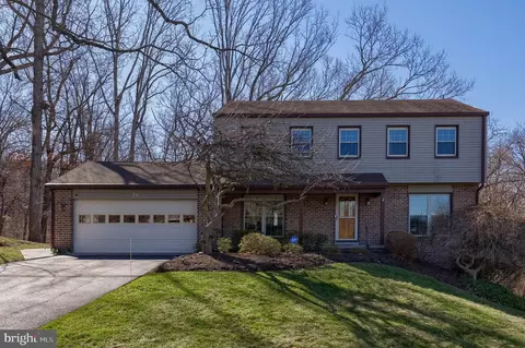34 Eagle Ln, Reading, PA 19607