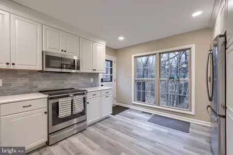 Kitchen - 34 Eagle Ln, Reading, PA 19607 photo 7 of 7