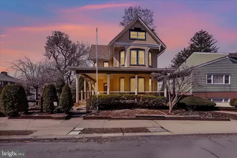 236 S Wyomissing Ave, Reading, PA 19607 photo 2