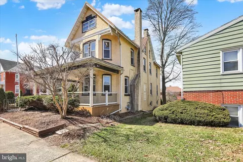 236 S Wyomissing Ave, Reading, PA 19607 photo 3