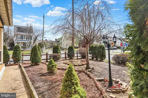 236 S Wyomissing Ave, Reading, PA 19607 photo 47