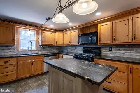150 Water St, Oley, PA 19547 photo 3