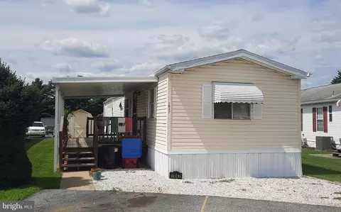 1047 Sage Ave, Reading, PA 19605