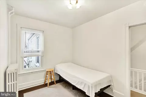 Bedroom - 716 Schuylkill Ave, Reading, PA 19601 photo 4 of 10