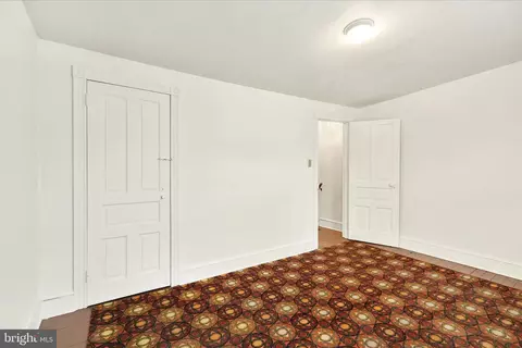 Bedroom - 716 Schuylkill Ave, Reading, PA 19601 photo 8 of 10