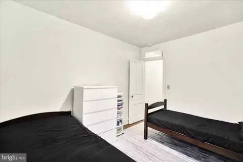 Bedroom - 716 Schuylkill Ave, Reading, PA 19601 photo 6 of 10