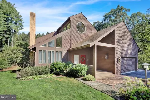7 Hessian Blvd, Reading, PA 19607