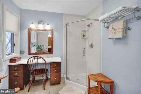 Bath - 7 Hessian Blvd, Reading, PA 19607 photo 2 of 7