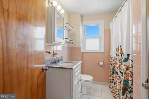 227 S 4th Ave, Reading, PA 19611 photo 17