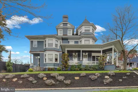 1245 Delaware Ave, Wyomissing, PA 19610