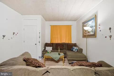 325 Pear St, Reading, PA 19601 photo 22