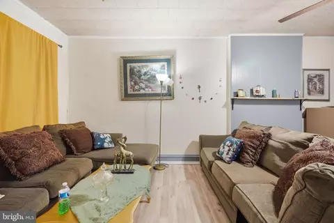 325 Pear St, Reading, PA 19601 photo 20