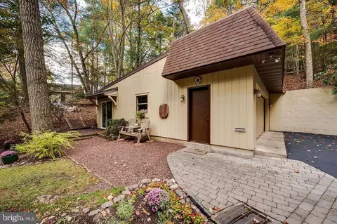 Exterior - 199 Deer Hill Rd, Reading, PA 19607 photo 10 of 15