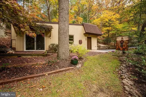 Exterior - 199 Deer Hill Rd, Reading, PA 19607 photo 11 of 15