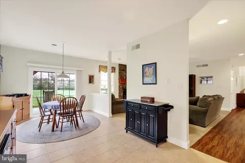 Entry Way - 162 N Cacoosing Dr, Reading, PA 19608 photo 3 of 3