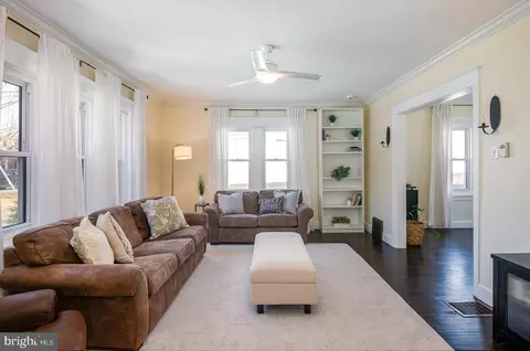 Living - 15 Trebor Pl, Reading, PA 19610 photo 1 of 1