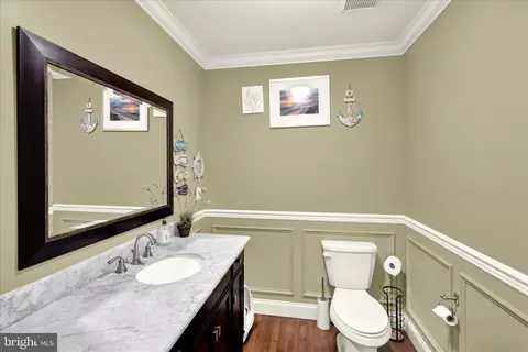 Bath - 74 Museum Rd, Reading, PA 19607 photo 1 of 4
