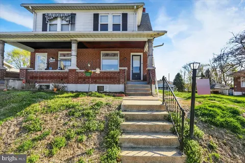 8 Pershing Blvd, Reading, PA 19607