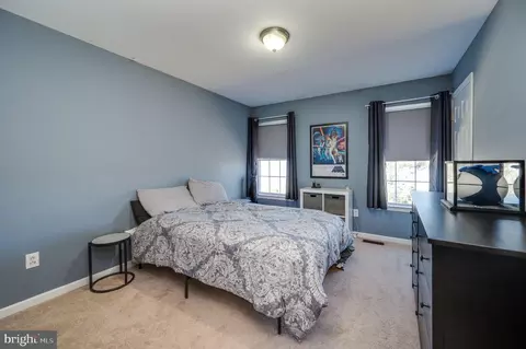 Bedroom - 4870 Dunham Dr, Reading, PA 19606 photo 4 of 11