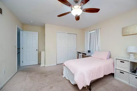 Bedroom - 4870 Dunham Dr, Reading, PA 19606 photo 8 of 11