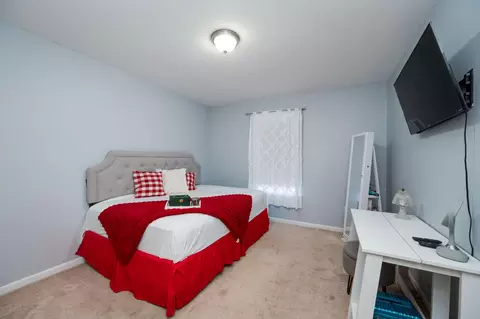 Bedroom - 4870 Dunham Dr, Reading, PA 19606 photo 9 of 11
