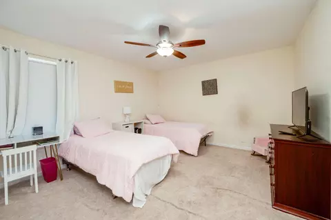 Bedroom - 4870 Dunham Dr, Reading, PA 19606 photo 6 of 11