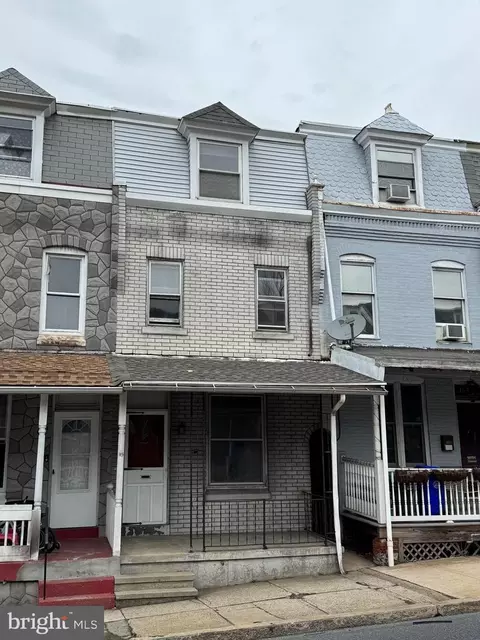 1649 Cotton St, Reading, PA 19606