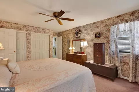 Bedroom - 211 John Glenn Ave, Reading, PA 19607 photo 2 of 6