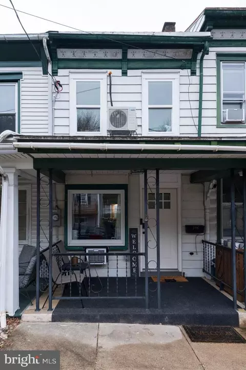306 Port Clinton Ave, Hamburg, PA 19526