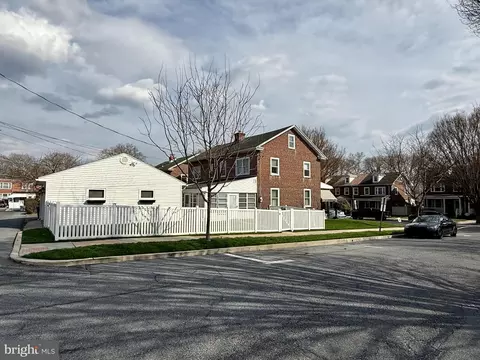 Exterior - 397 Pine St, Reading, PA 19611 photo 7 of 8