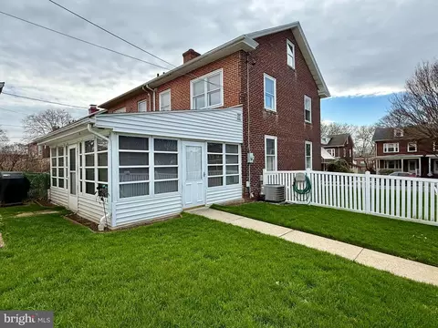 Exterior - 397 Pine St, Reading, PA 19611 photo 8 of 8