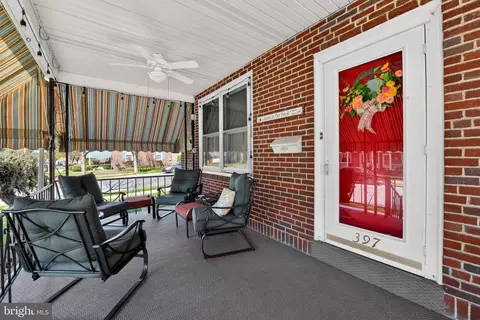 Exterior - 397 Pine St, Reading, PA 19611 photo 2 of 8
