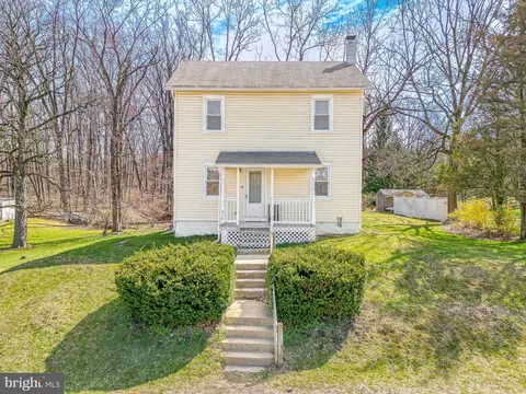 638 State St, Mertztown, PA 19539