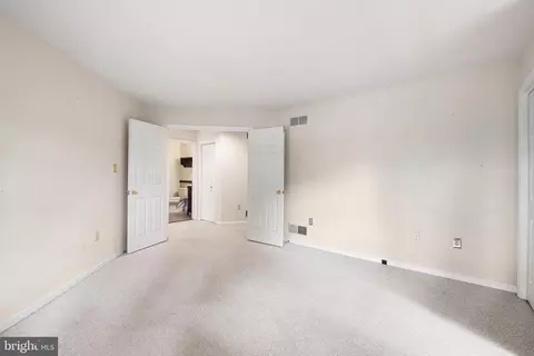 Bedroom - 2000 Meadow Gln, Reading, PA 19610 photo 2 of 4