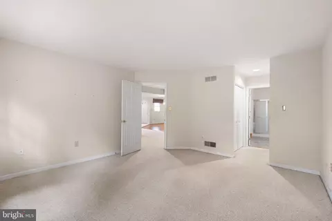 Bedroom - 2000 Meadow Gln, Reading, PA 19610 photo 4 of 4