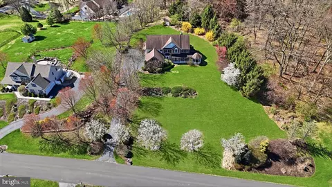 View/Area - 5 Glen Hollow Ct, Reading, PA 19607 photo 3 of 5