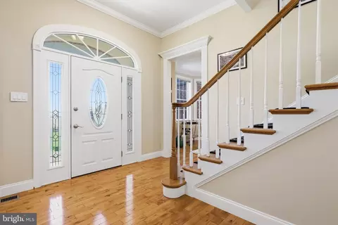 Entry Way - 5 Glen Hollow Ct, Reading, PA 19607 photo 2 of 5