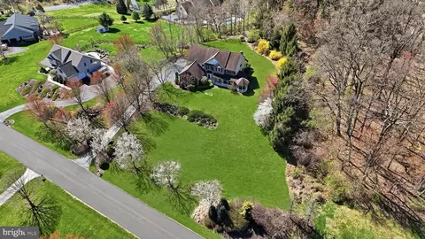 View/Area - 5 Glen Hollow Ct, Reading, PA 19607 photo 1 of 5