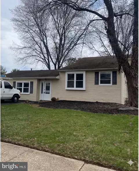 345 Wisteria Ave, Reading, PA 19606