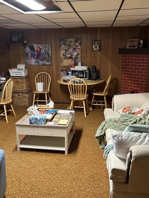Living - 206 Hendel St, Reading, PA 19607 photo 3 of 3