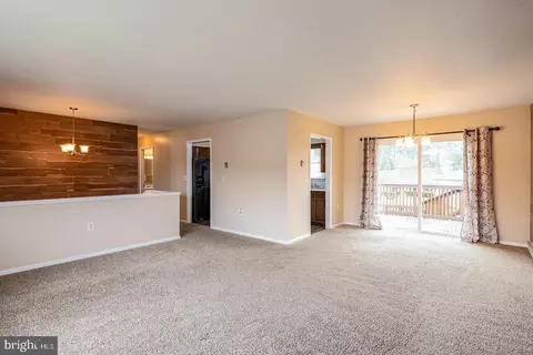 Living - 316 Morrison Rd, Reading, PA 19601 photo 3 of 7