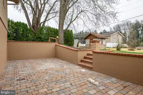 Exterior - 316 Morrison Rd, Reading, PA 19601 photo 2 of 7
