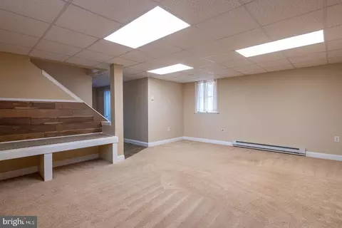 Living - 316 Morrison Rd, Reading, PA 19601 photo 7 of 7