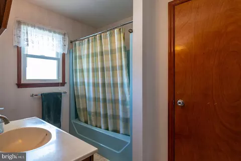 37 Estates Dr, Reading, PA 19606 photo 34