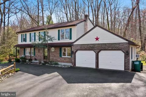 2343 Hay Creek Rd, Birdsboro, PA 19508