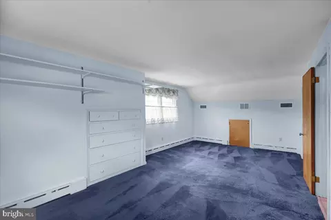 Bedroom - 1405 Meade St, Reading, PA 19607 photo 4 of 7
