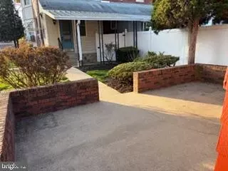 226 N Miller St, Reading, PA 19607