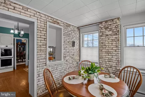 Dining - 1500 Alsace Rd, Reading, PA 19604 photo 3 of 3