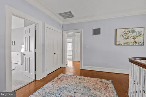 Entry Way - 1500 Alsace Rd, Reading, PA 19604 photo 4 of 5